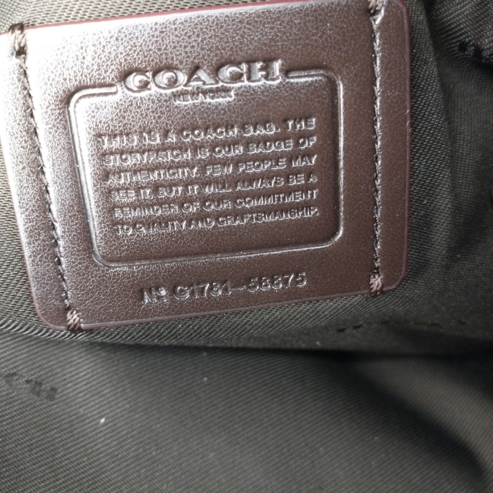 Coach - Picture 4 of 4